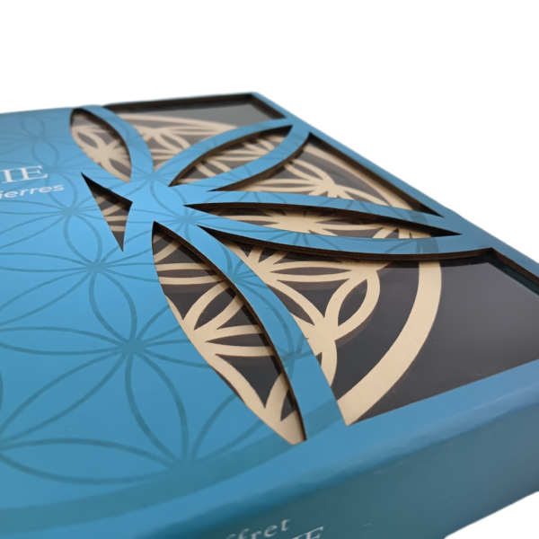 Window-mounted hollow gift box