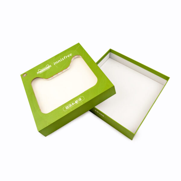 He51b6e753d8645eaadfcbd1e5eeb42f4D Gift box