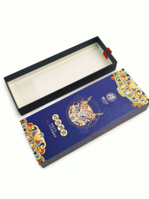 H2c2b52a9a0d04426bada8a9d684f5722S Gift box