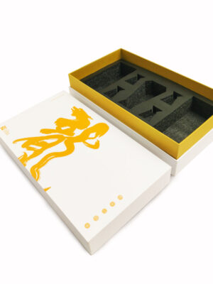 H9f6ce045a71e4e13ae8a6601ac1c0998e Gift box